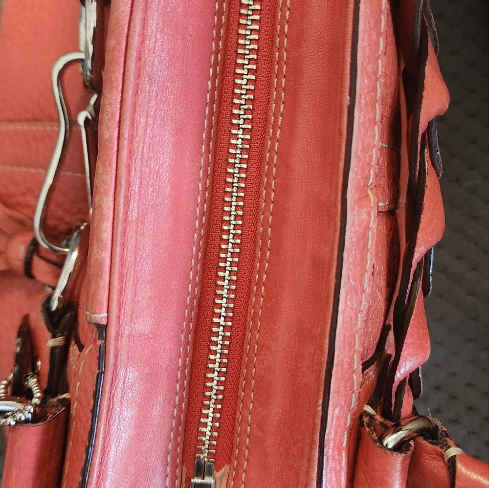 Vintage Coach Hamptons Coral Leather Handbag With Tassel - Picture 5 of 12